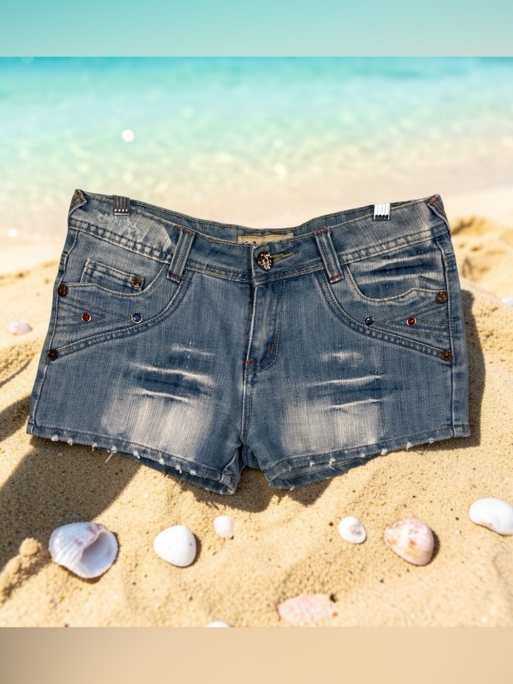 LAMER vintage Shorts with Stud Details